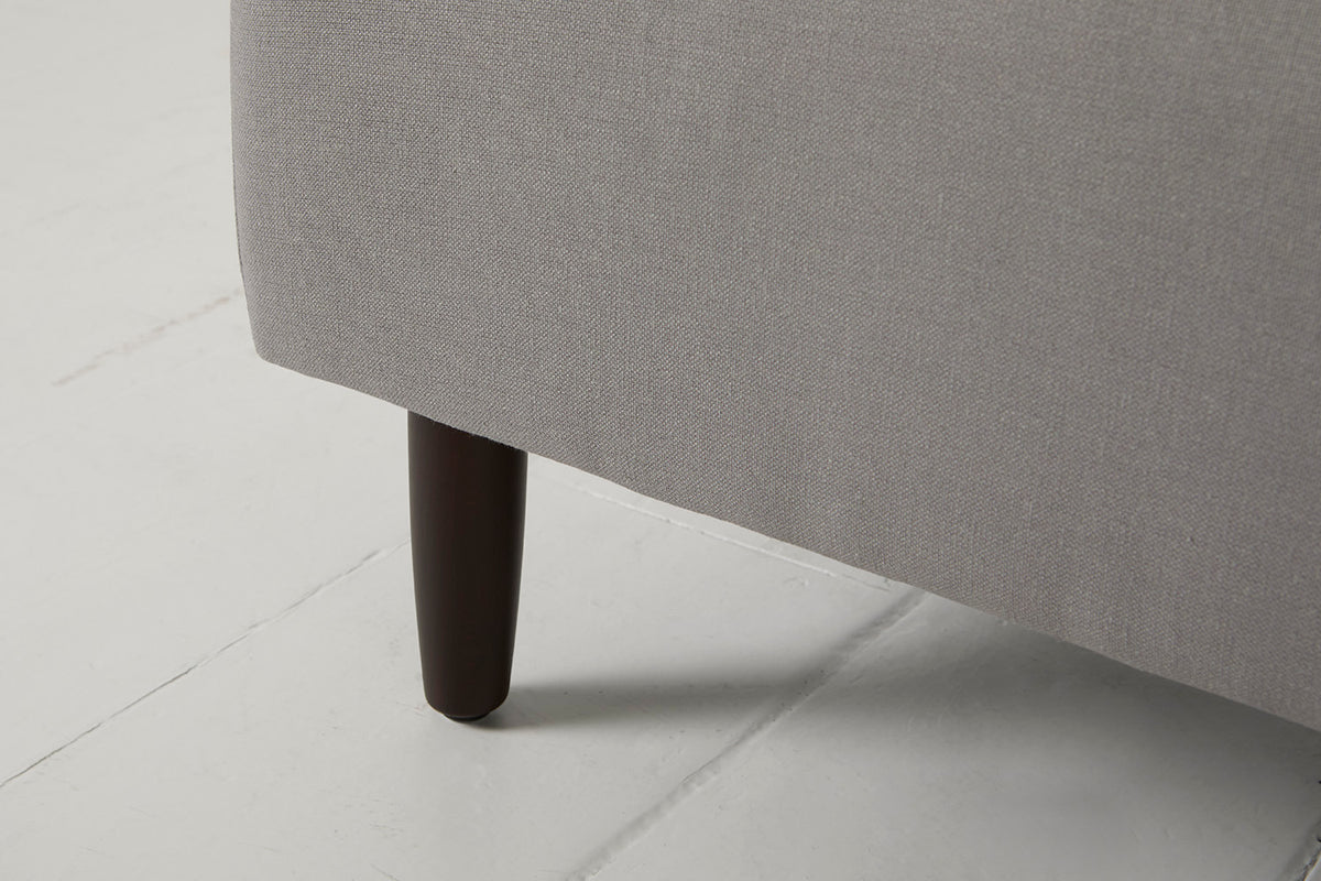 Model 05 Loveseat
