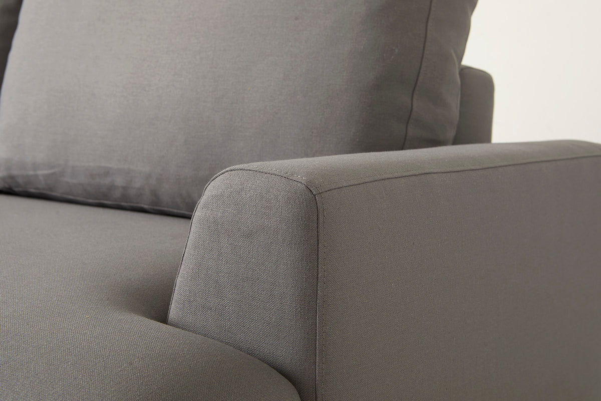 Model 05 Loveseat