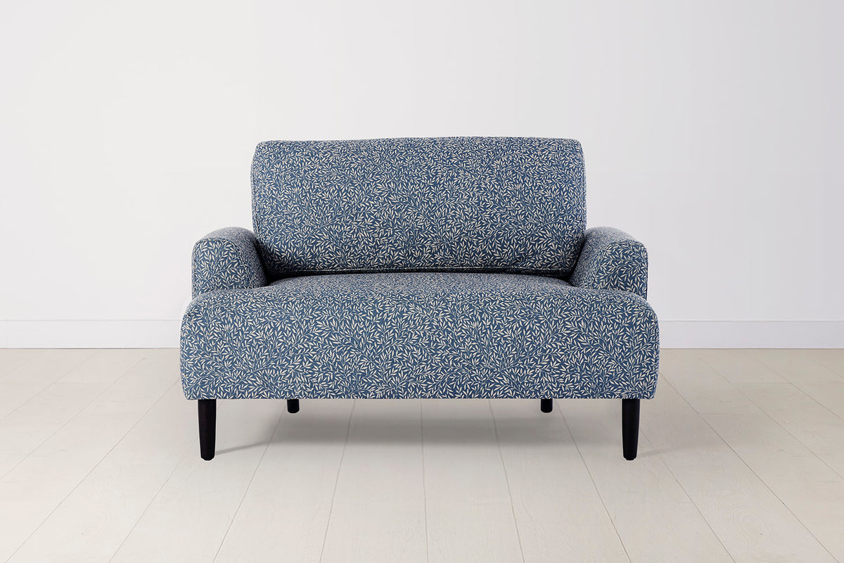 Model 05 Loveseat