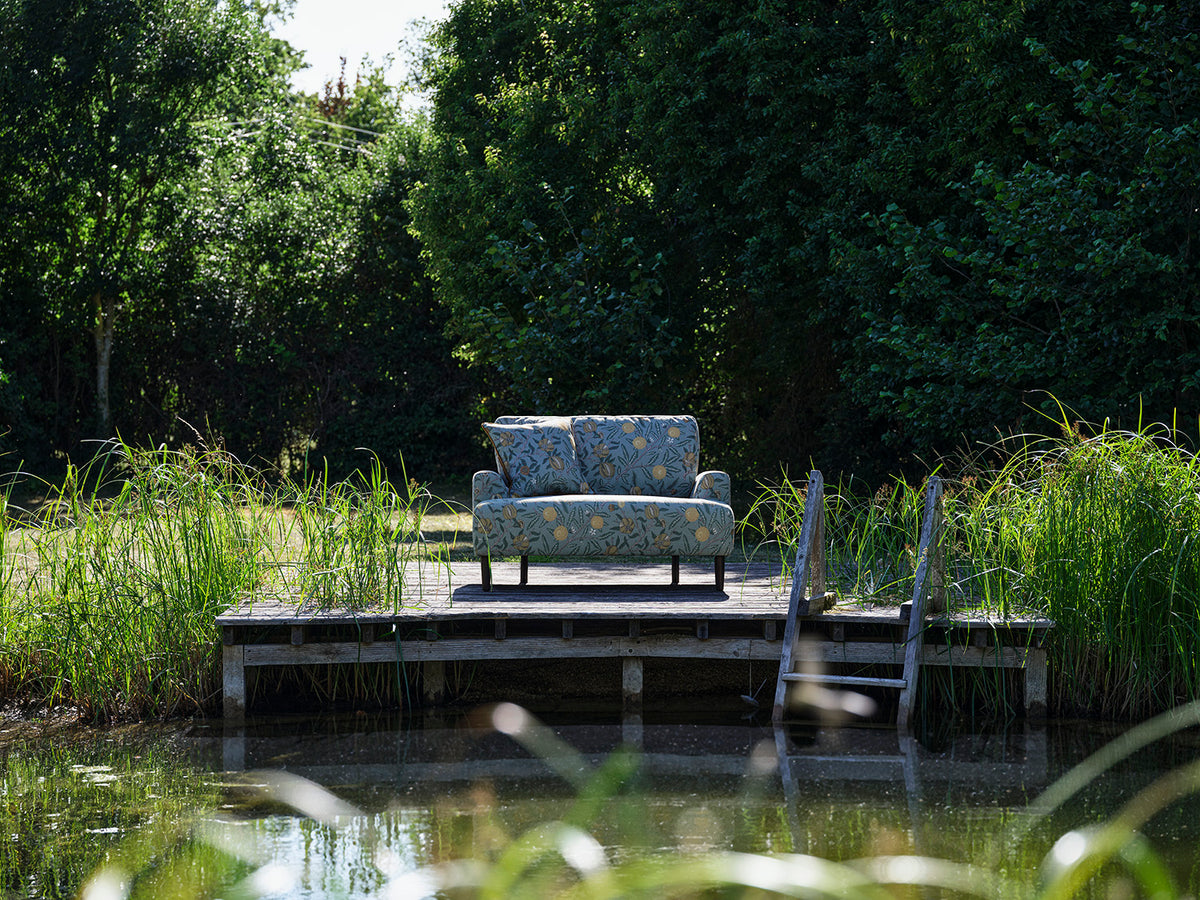 Model 05 Loveseat, Fruit