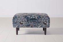 Model 05 Ottoman, Wandle