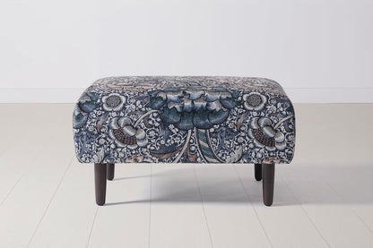 Model 05 Ottoman, Wandle