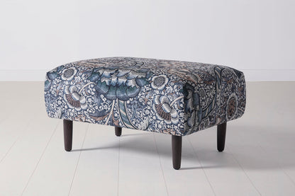 Model 05 Ottoman, Wandle