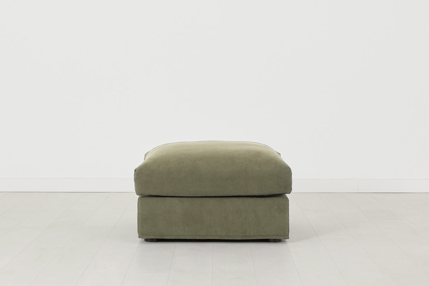 Model 06 Ottoman, Fennel