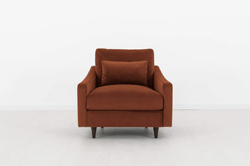 Model 07 armchair Umber image 01.webp