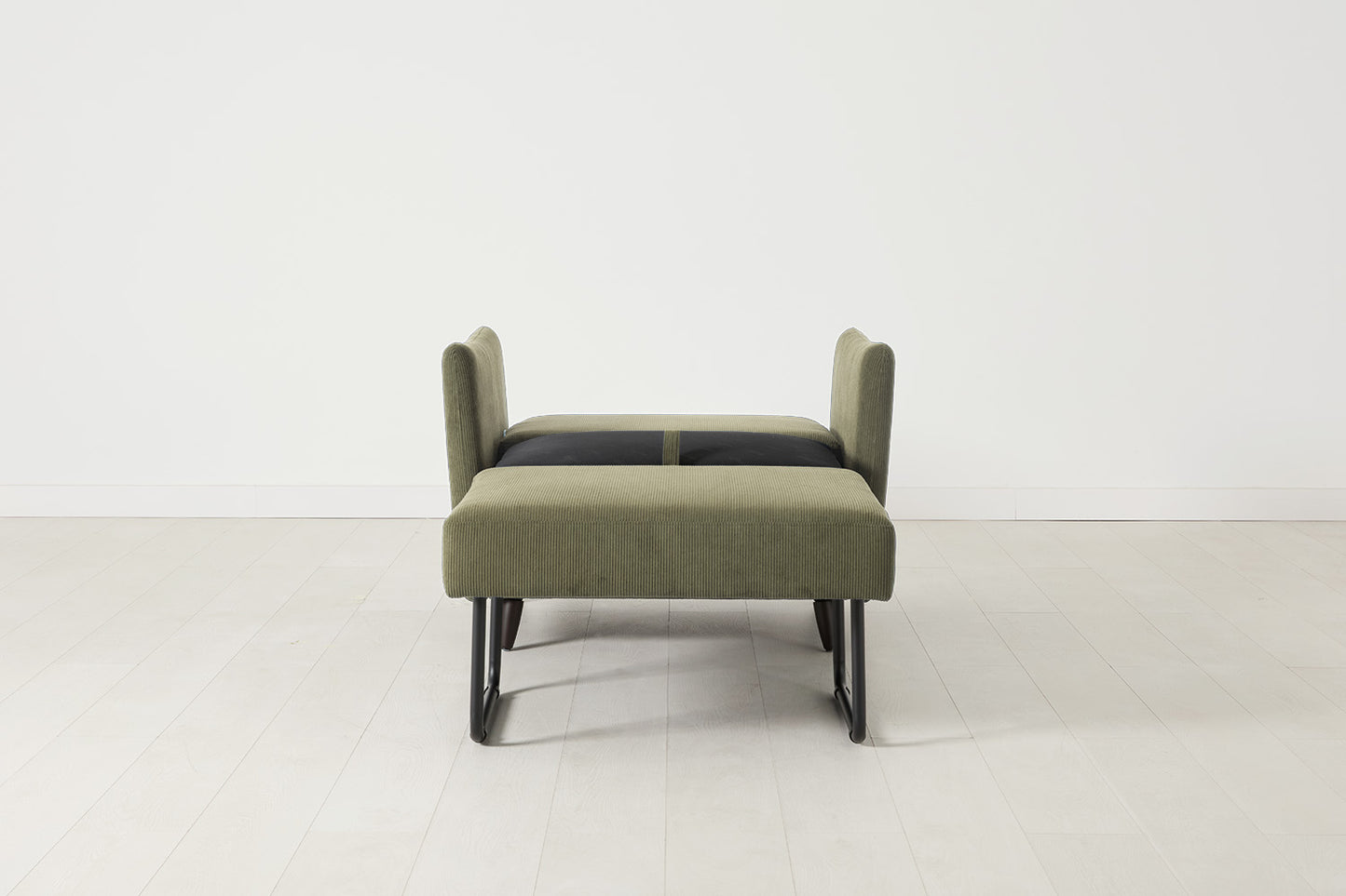 Model 08 Chair Bed