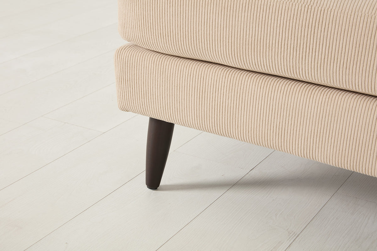Model 08 Ottoman, Sand