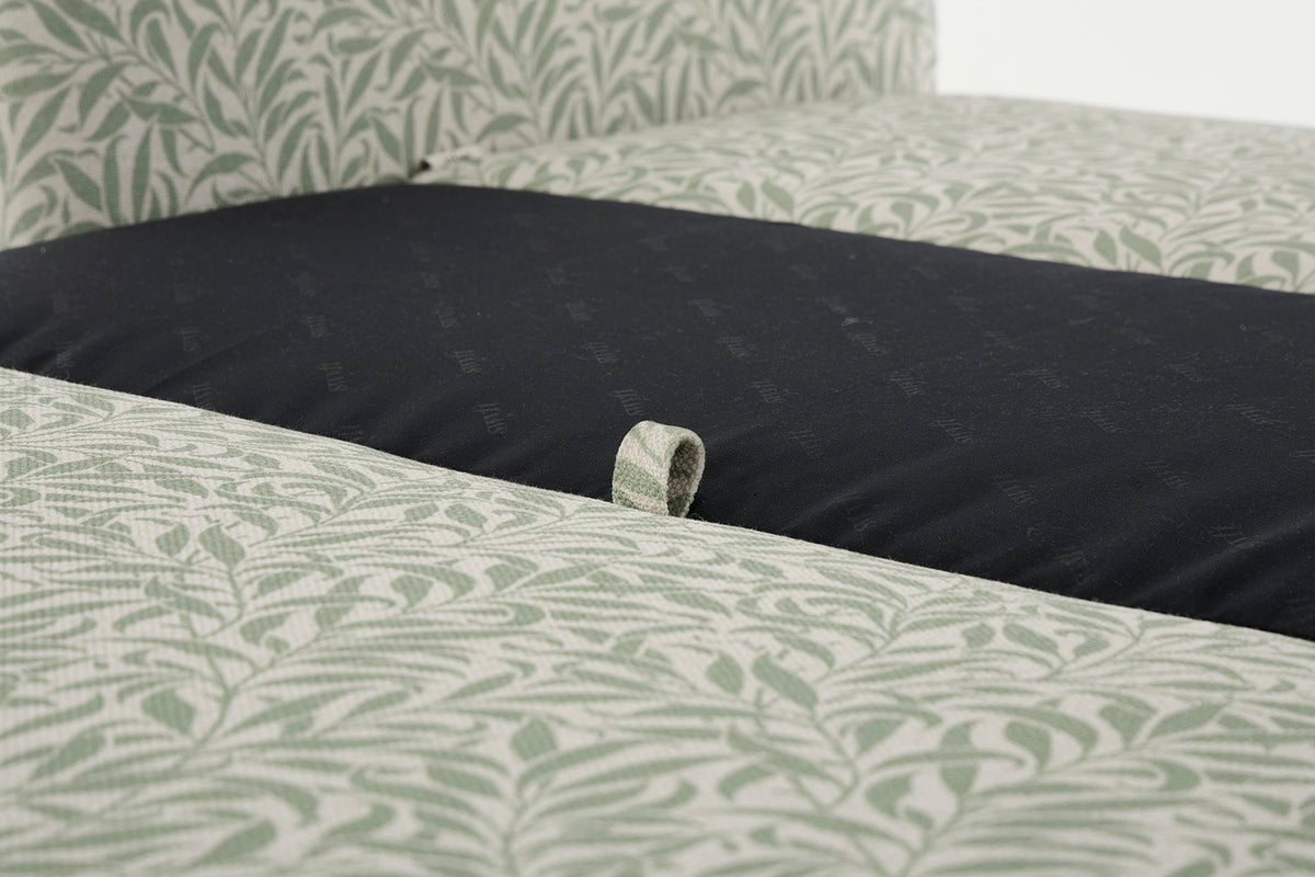 Model 08 2-Seater Sofa Bed