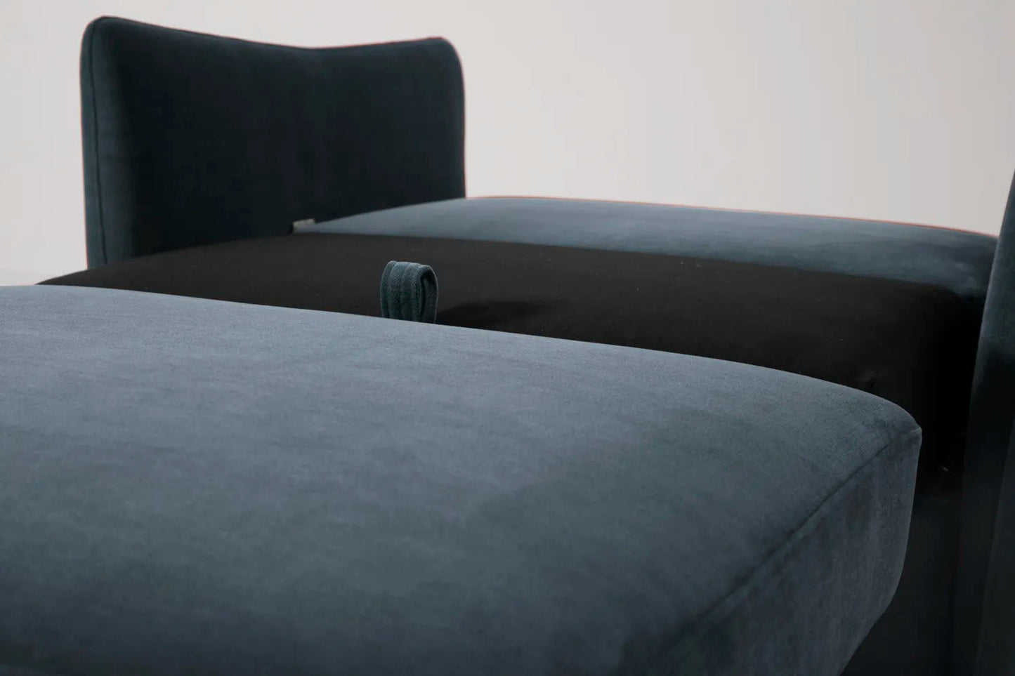 Model 08 2-Seater Sofa Bed