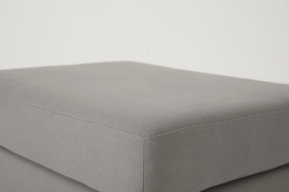 Model 08 Ottoman, Risso