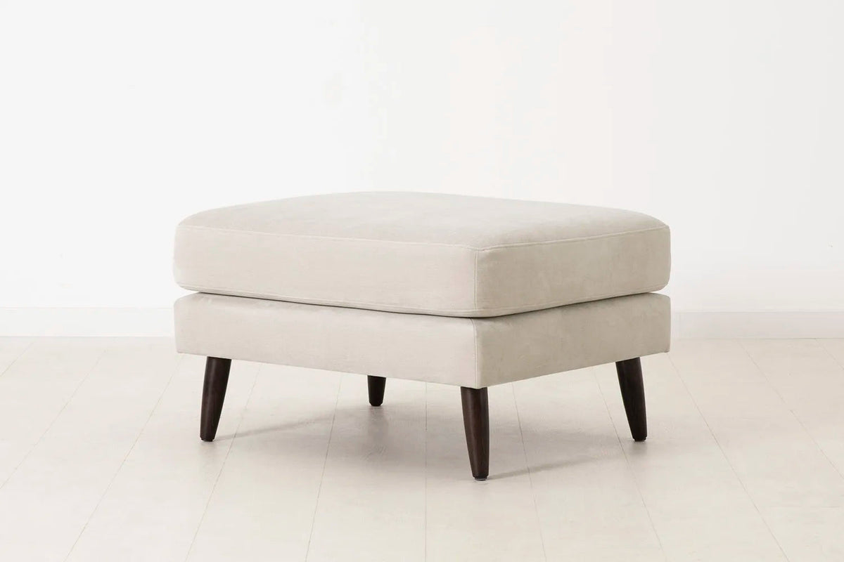 Model 08 Ottoman, Chalk