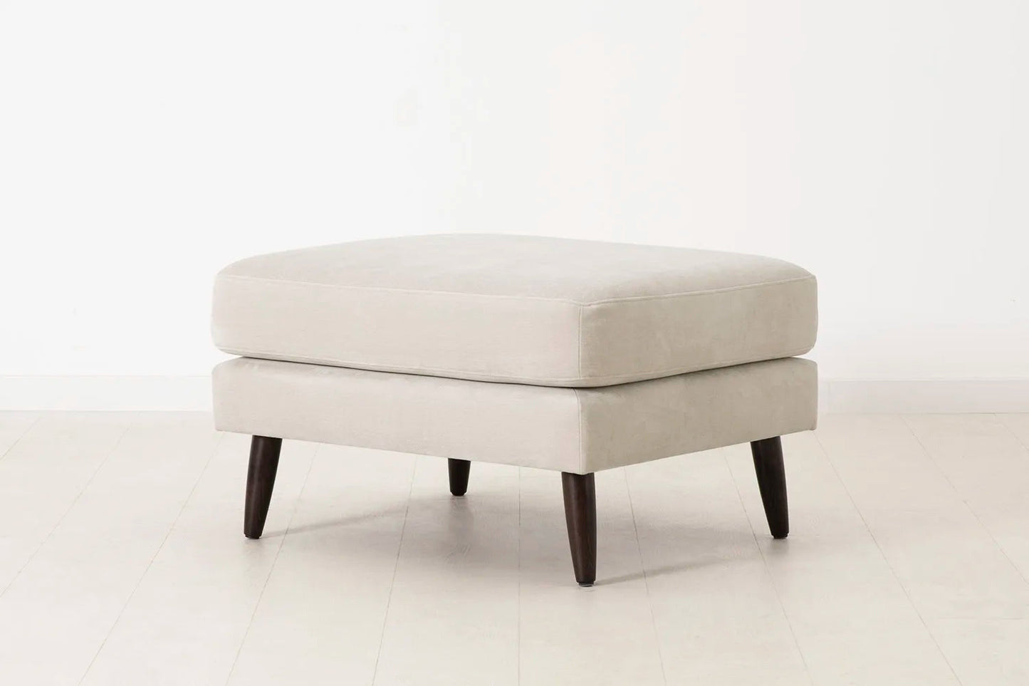 Model 08 Ottoman, Chalk