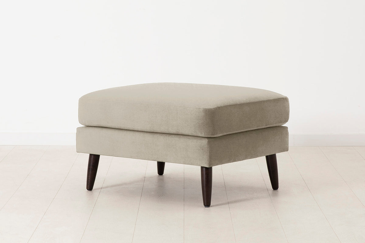 Model 08 Ottoman, Flax