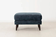 Model 08 ottoman Ocean image 01.webp