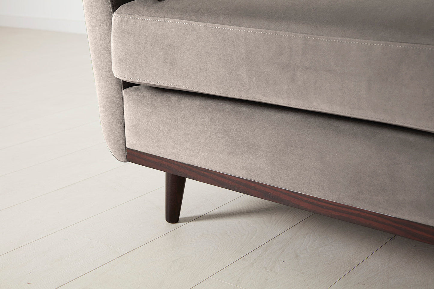 Model 10 3-Seater Sofa with Ottoman, Elephant