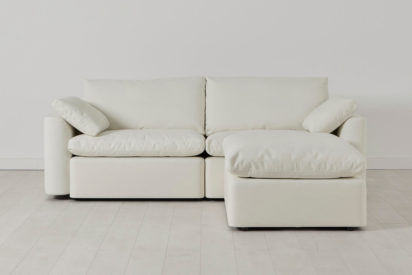 Model 13 3-Seater Right Chaise Sofa, White