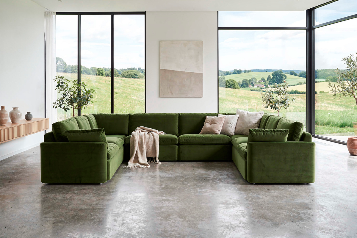 Model 13 U Shaped Sofa, Vine