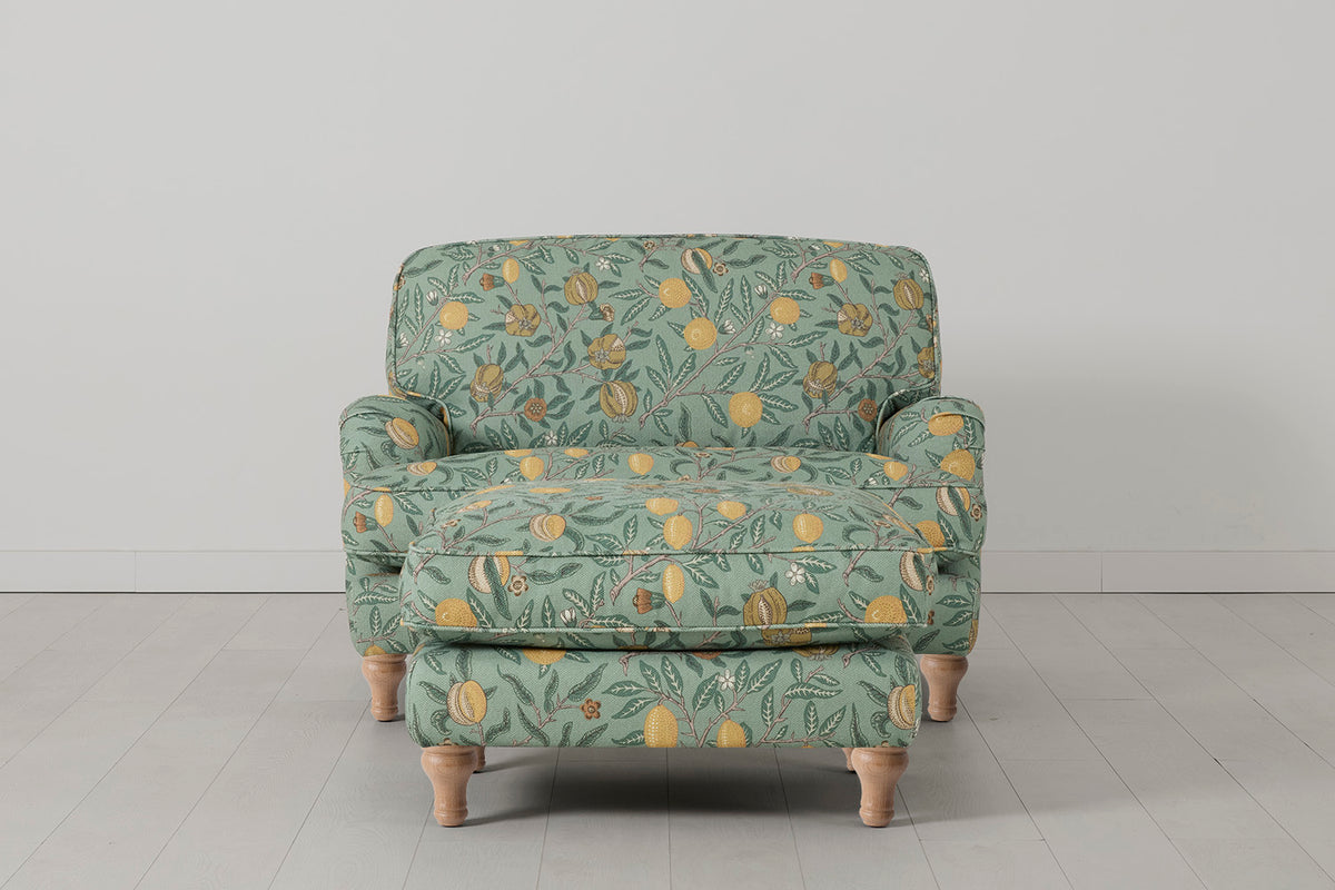 Model 15 Chaise Longue, Oak / Fruit