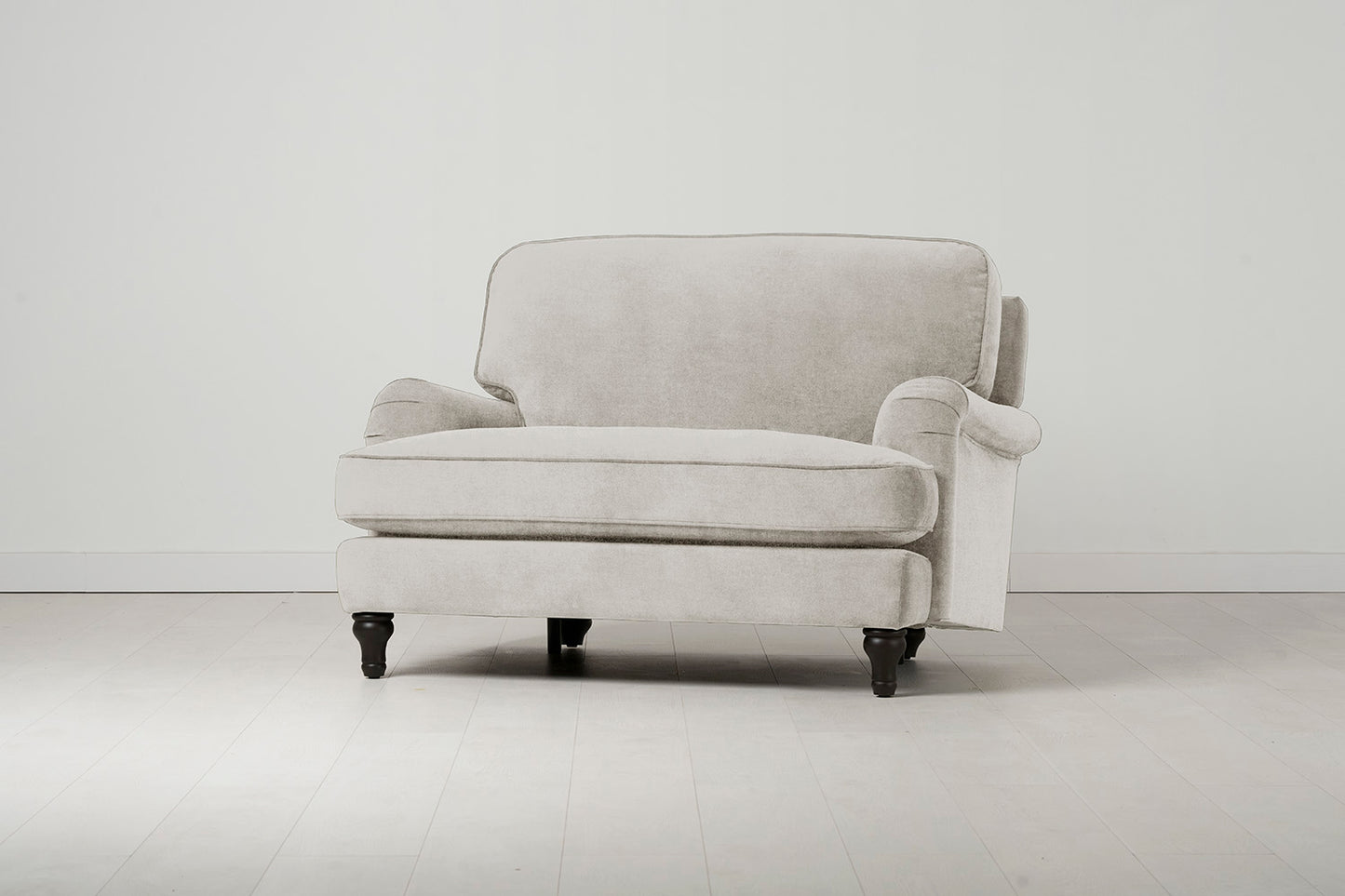 Model 15 Loveseat, Chalk
