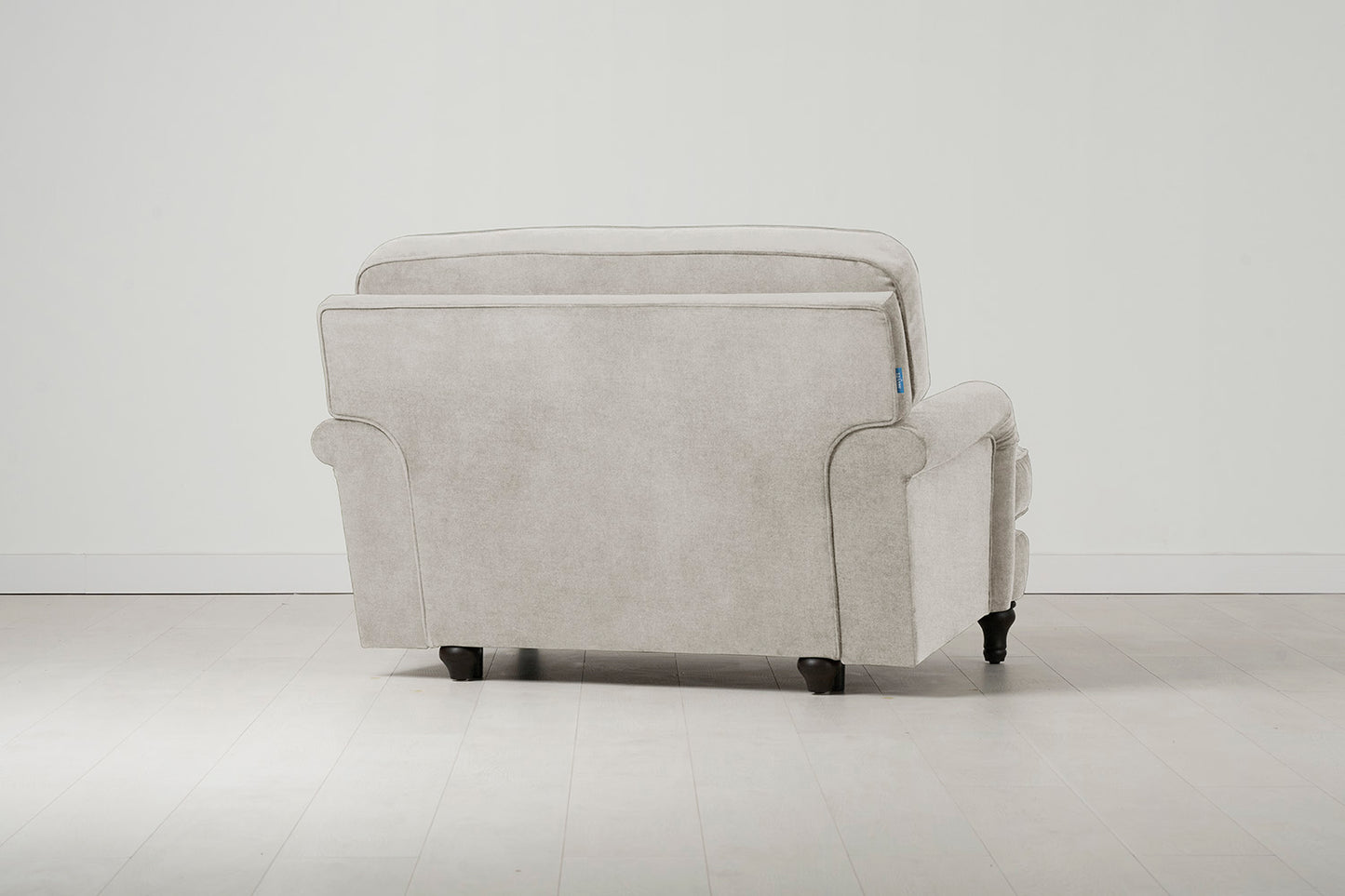 Model 15 Loveseat, Chalk