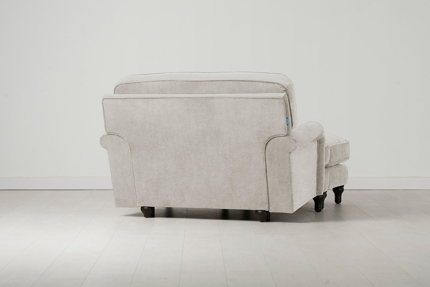 Model 15 Loveseat, Chalk