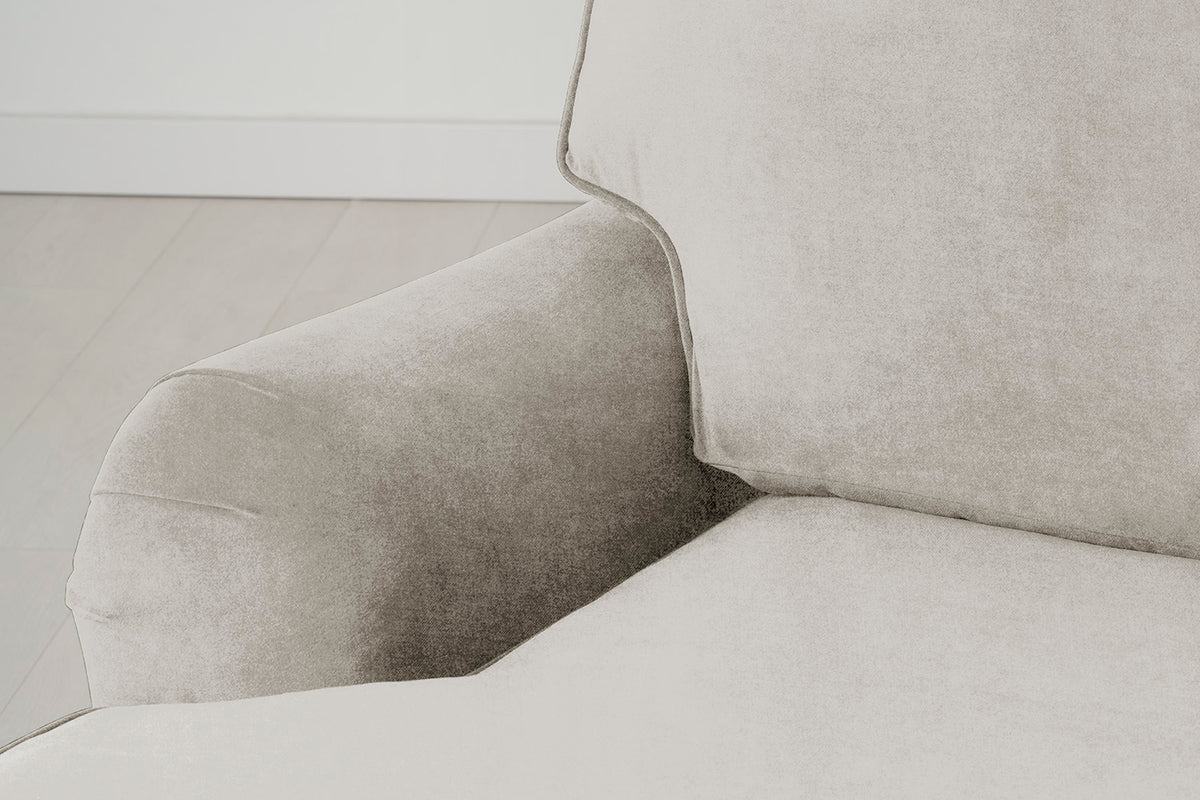 Model 15 Loveseat, Chalk