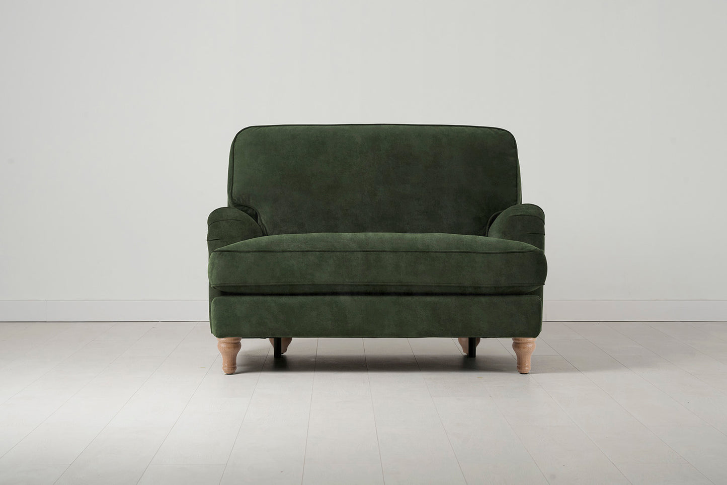 Model 15 Loveseat, Oak / Conifer