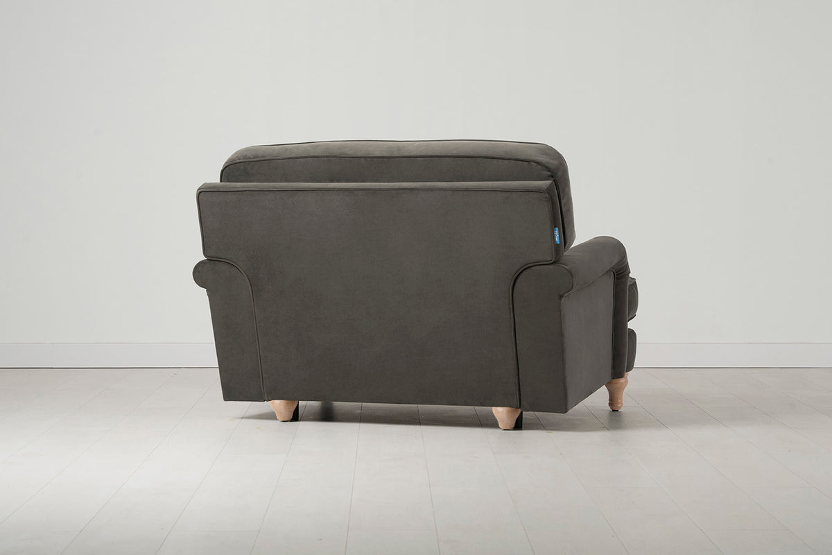 Model 15 Loveseat, Oak / Elephant