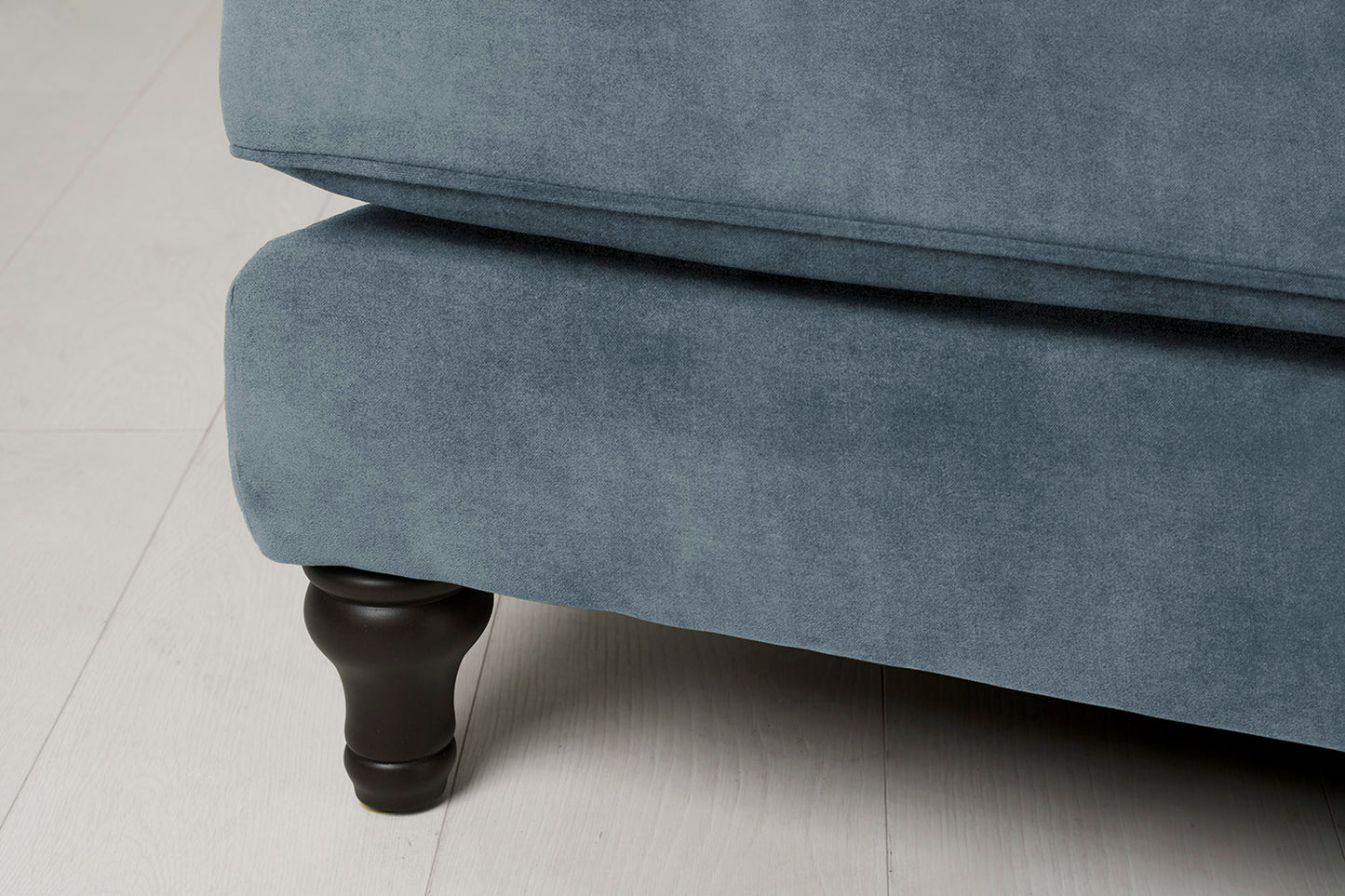 Model 15 Chaise Longue, Hydro