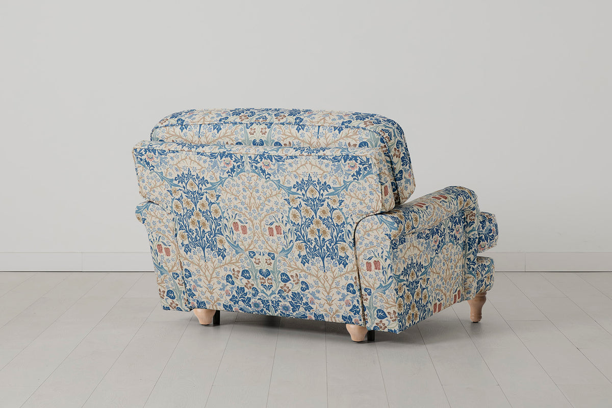Model 15 Loveseat, Oak / Blackthorn