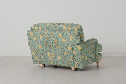 Model 15 Loveseat, Oak / Fruit