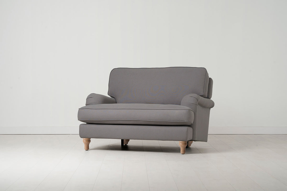 Model 15 Loveseat, Oak / Risso