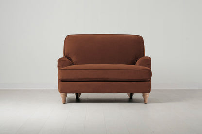 Model 15 Loveseat, Oak / Umber