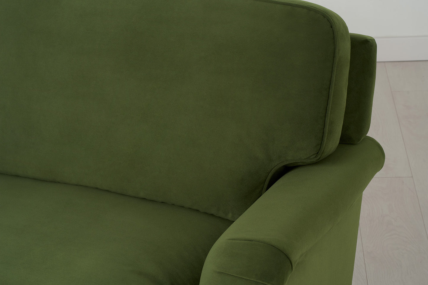 Model 15 Loveseat