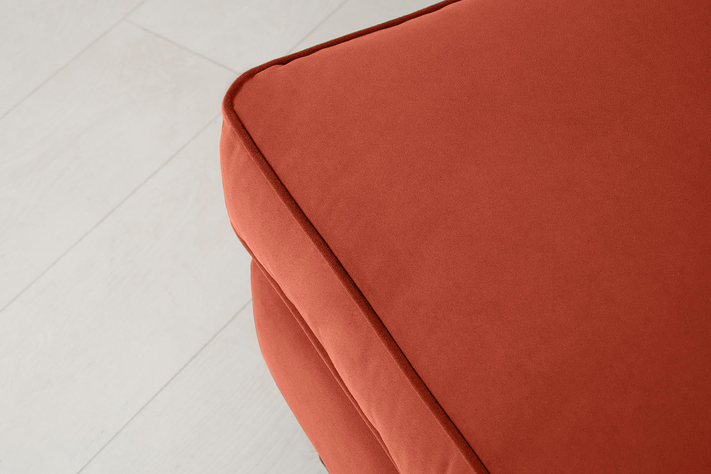 Model 15 Ottoman, Paprika