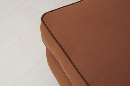 Model 15 Ottoman, Umber