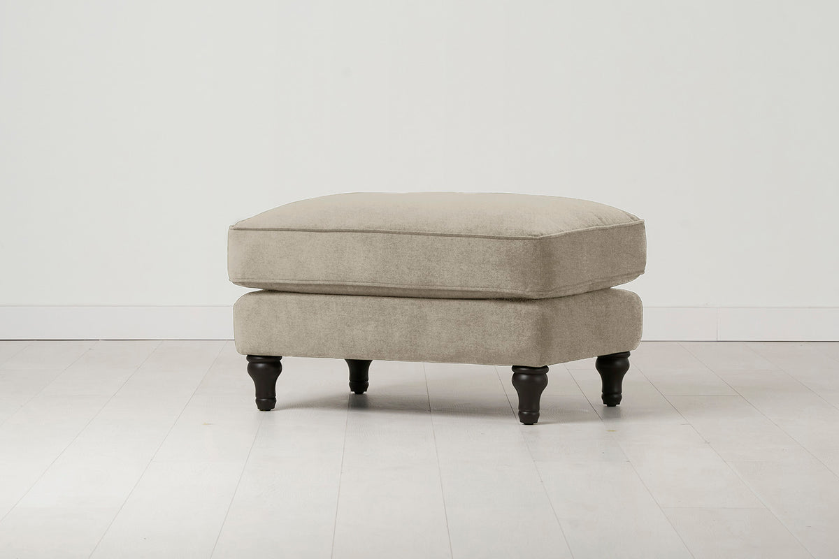 Model 15 Ottoman, Flax