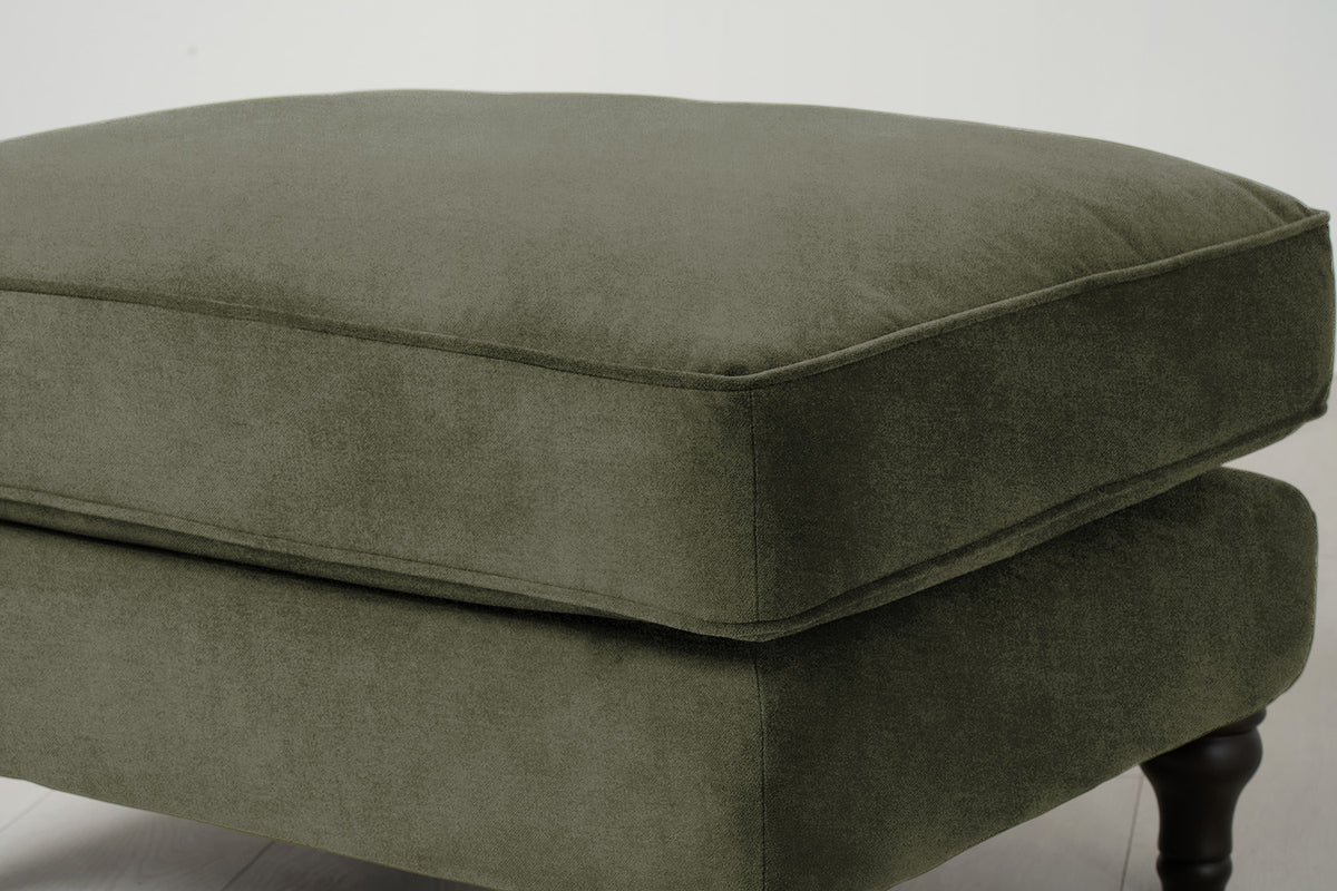 Model 15 Ottoman, Pine