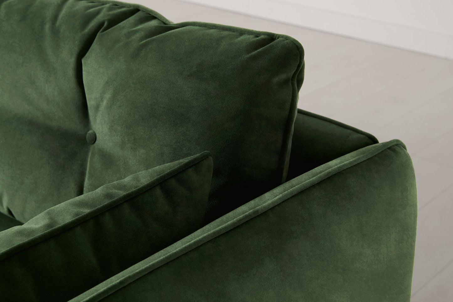 Model 19 Loveseat, Conifer