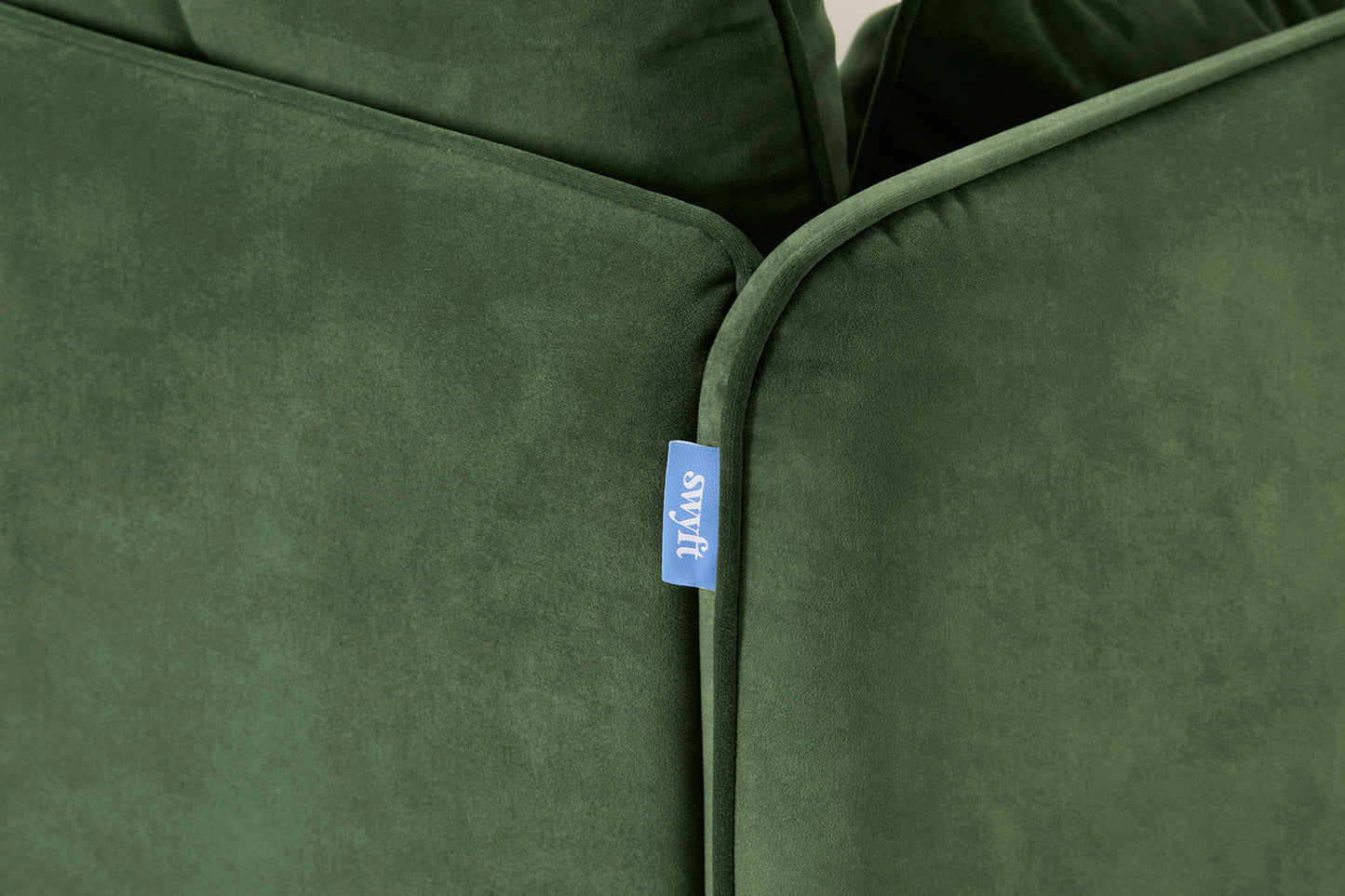 Model 19 Loveseat, Conifer