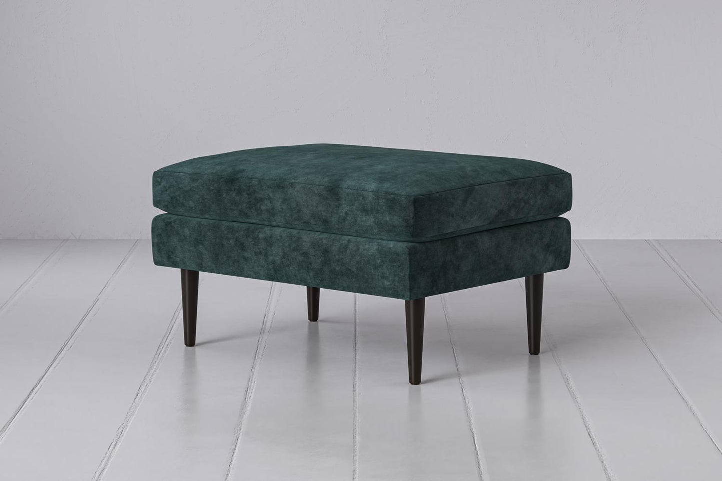 Model 01 Ottoman, Ocean