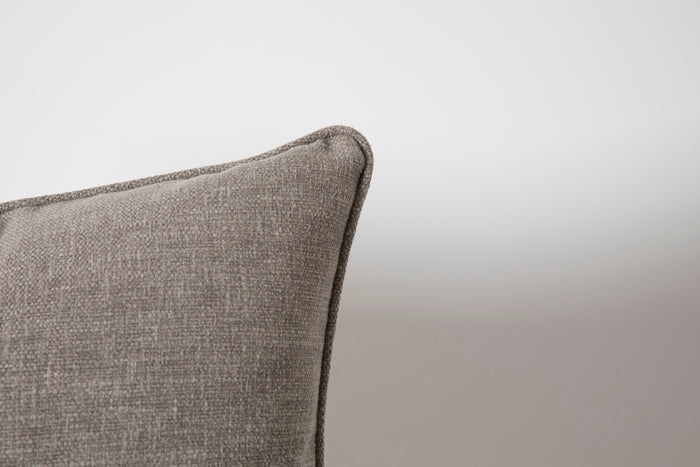 Cushion 01