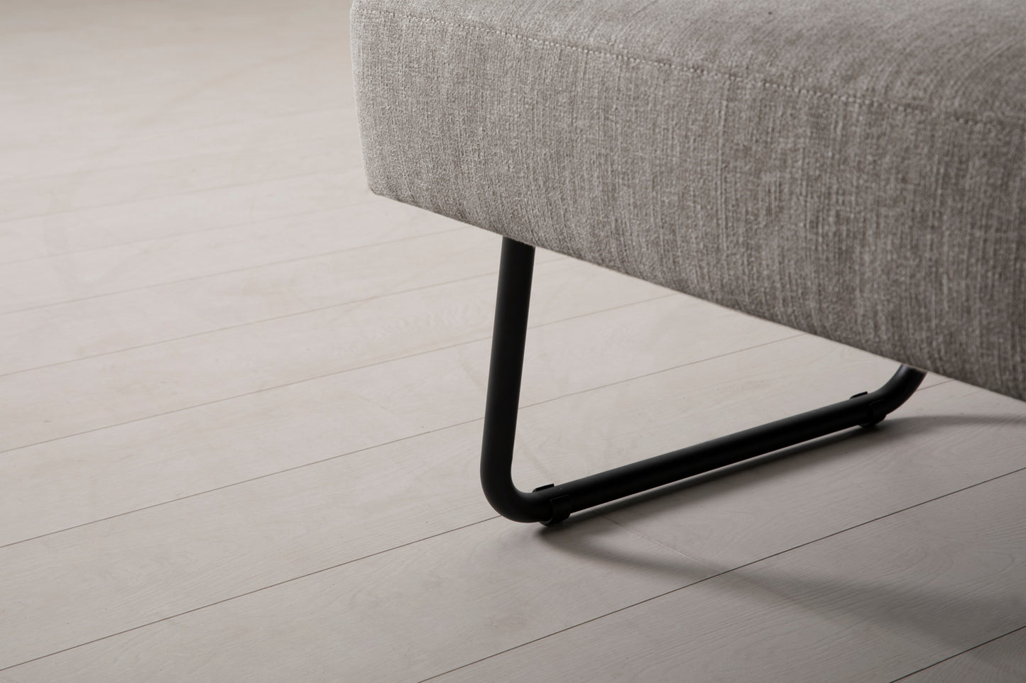 Model 08 2.5-Seater Sofa Bed