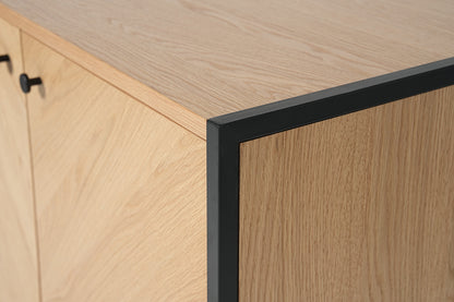 Sideboard 05