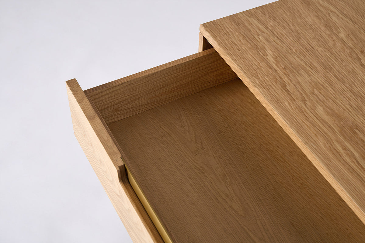 Sideboard 01