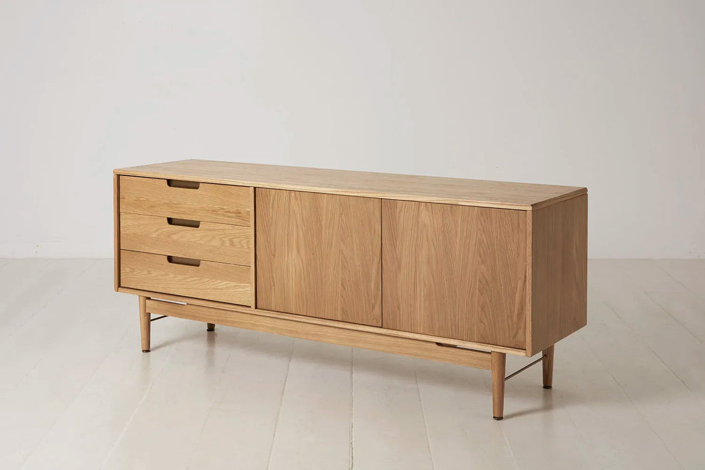 Sideboard 01