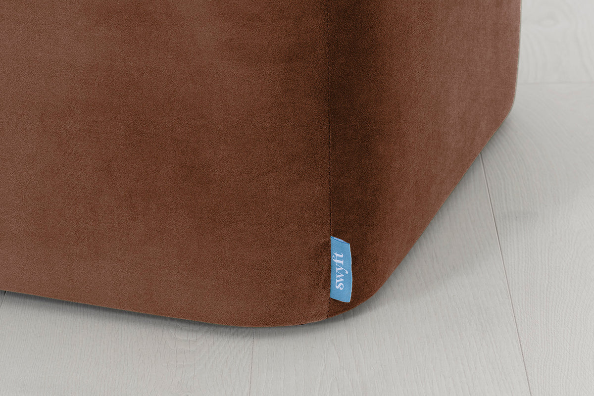 Storage 02, Russet