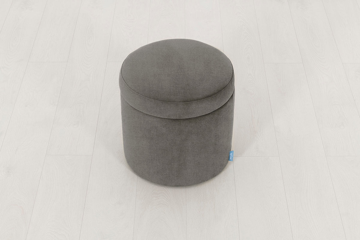 Storage 03, Mink