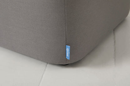 Storage 02, Risso