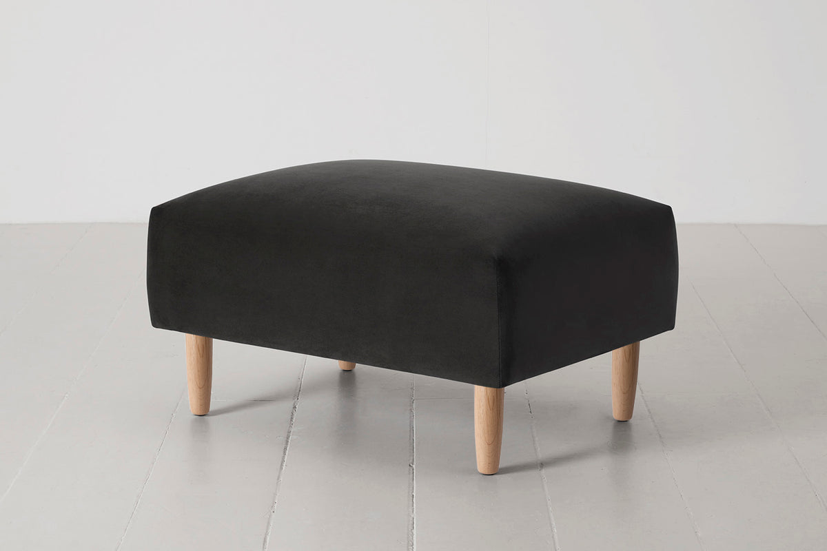 Model 05 Ottoman, Oak / Charcoal